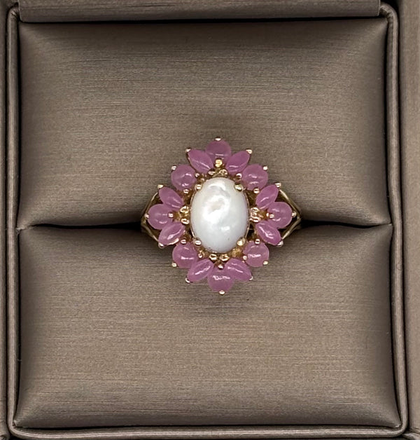 14k Yellow Gold Ring With Pink Quartz and Mother Of Pearl