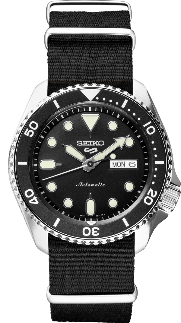 Seiko 5 Sports SRPD89