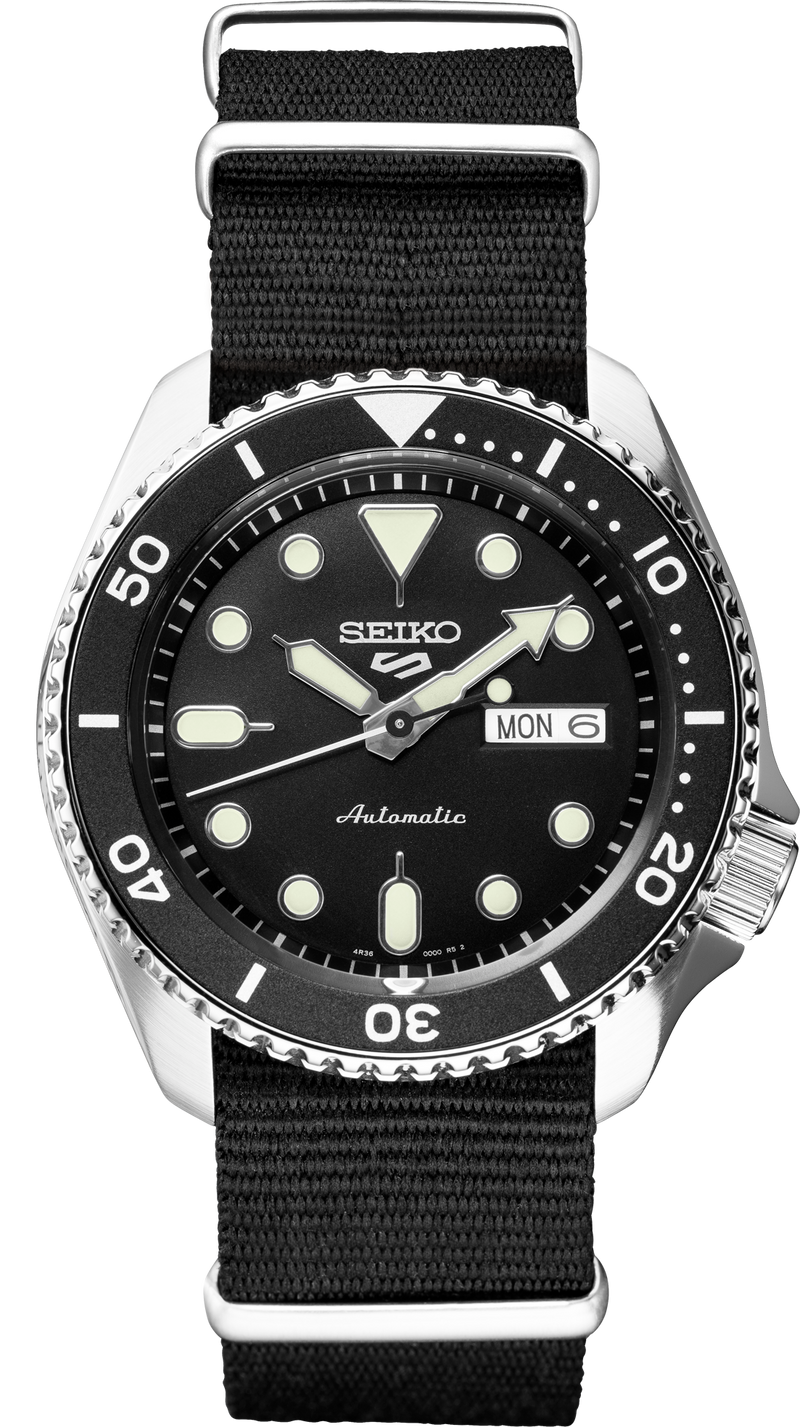 Seiko 5 Sports SRPD89